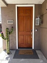 15221 N Clubgate Dr #2022 - Scottsdale, AZ