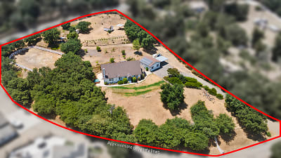 12108 Lilac Heights Ct - Valley Center, CA