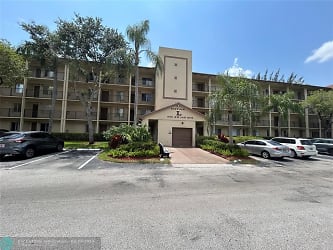 900 SW 142nd Ave #202L - Pembroke Pines, FL