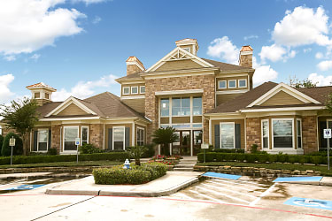 The Mansions At Turkey Creek Apartments - Humble, TX