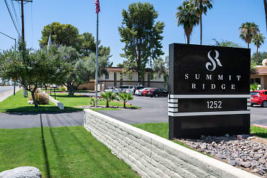 Summit Ridge Apartments - Tucson, AZ