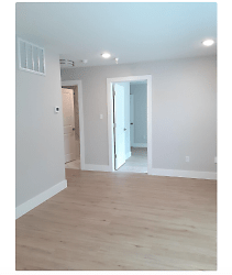 15 N American Dr unit 11 - undefined, undefined