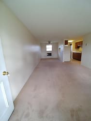 1659 Hartzell Rd unit D3 - New Haven, IN