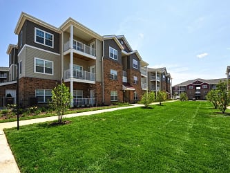 Valor Apartment Homes - Fredericksburg, VA
