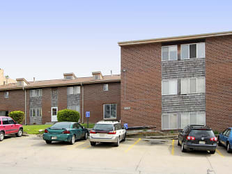 St. Francis Apartments - Omaha, NE