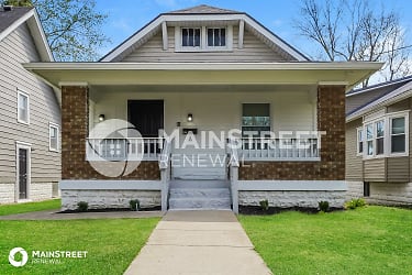 215 Cecil Ave - undefined, undefined