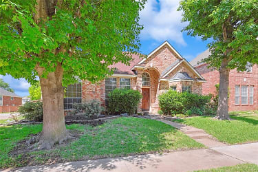 567 Cheshire Dr - Coppell, TX