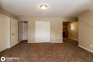 5080 Dimson Dr N - Columbus, OH