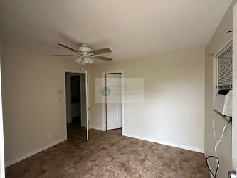 325 Cypress St unit 325.5 - undefined, undefined