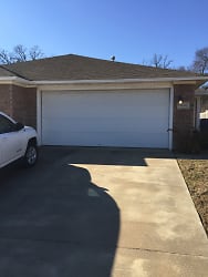 7600 Red Pine unit 7600 - Fort Smith, AR