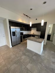 8150 NW 53rd St unit 1Bed - Doral, FL