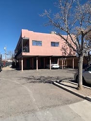 929 Aztec Rd NW #3 - Albuquerque, NM