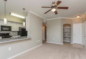 6777 Sommerall Dr unit 108 - Houston, TX