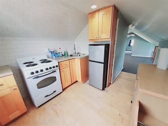 60 Plymouth Rd unit 3 - Stamford, CT