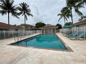 856 NW 132nd Ave #1 - Pembroke Pines, FL