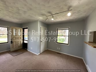 324 E Sycamore St - undefined, undefined