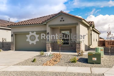 843 Amatista Lp SE - Rio Rancho, NM