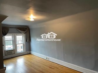 2210 Colfax Ave S Unit 4 - undefined, undefined