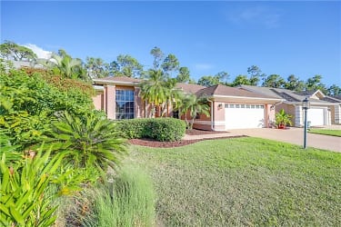 2088 Piccadilly Circus - Naples, FL