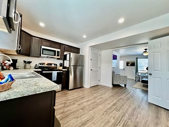 815 W Pearl St unit C - undefined, undefined
