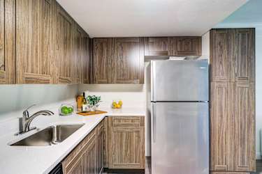 Maingate Village Apartments - Kissimmee, FL