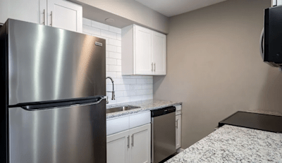 Lux Of Sag Apartments - Saginaw, MI