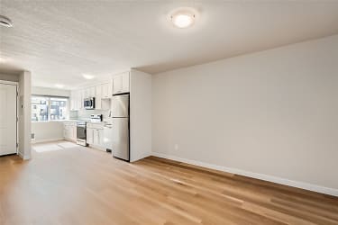 475 E North Bend Way unit 13 - undefined, undefined
