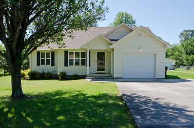 17315 Holland Heights - Athens, AL
