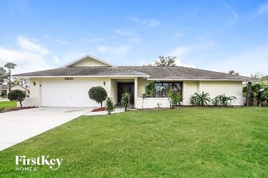 8500 Winged Foot Drive - Fort Myers, FL