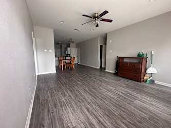 1609 Wood Ave Apartments - Waco, TX