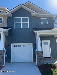 404 Boulder Rdg Wy - Knoxville, TN