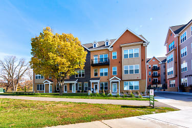 Conservancy Bend Apartments - Middleton, WI