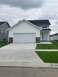 6717 72nd AvenueS - Horace, ND