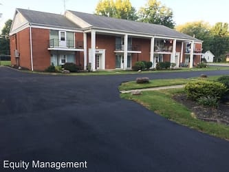 222 Stahl Ave unit 222 - Cortland, OH