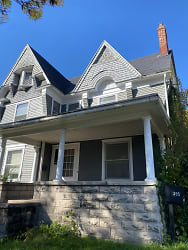 395 Meigs St unit 1 - Rochester, NY