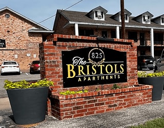 The Bristols Apartments - Hurst, TX