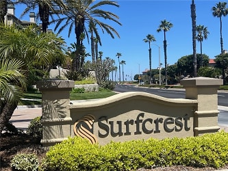 19441 Surf Dr - Huntington Beach, CA
