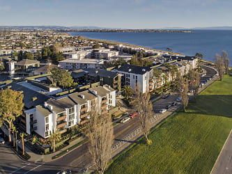 South Shore Apartments - Alameda, CA