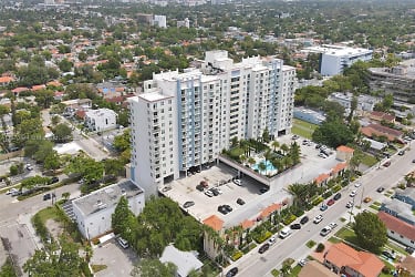 3000 Coral Wy #412 - Coral Gables, FL