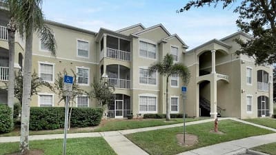 2301 Butterfly Palm Way unit 203 - Kissimmee, FL