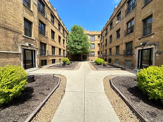 3819 N Greenview Ave unit S4 - Chicago, IL
