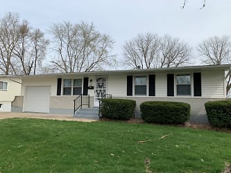 835 N Arapaho St - Independence, MO