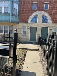 4518 S Woodlawn Ave #4518 - Chicago, IL