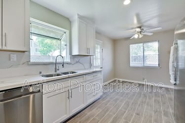 128 Sherland Ave - Mountain View, CA