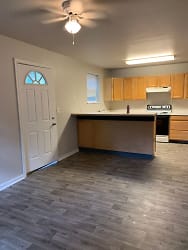 1638 Mill Alley unit B - Eugene, OR