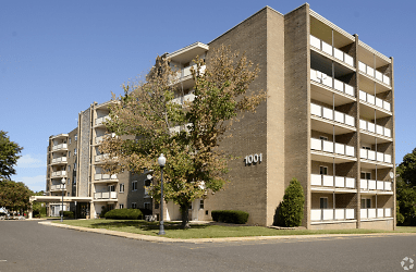 Sussex House Apartments - Cherry Hill, NJ
