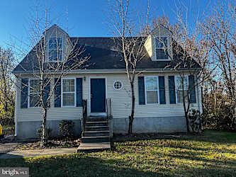 36 Buttonwood Ave - New Castle, DE
