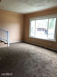 47 E James St - River Rouge, MI