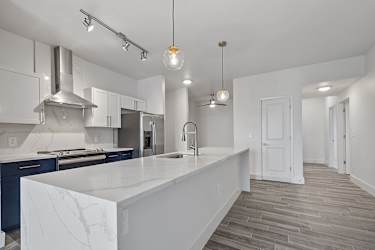 The Lofts At West 7th Apartments - Fort Worth, TX