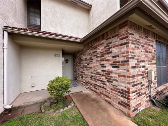 927 Turtle Cove #134 - Irving, TX